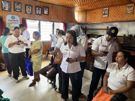 Uji Coba Digitalisasi Bansos di Desa Jinengdalem